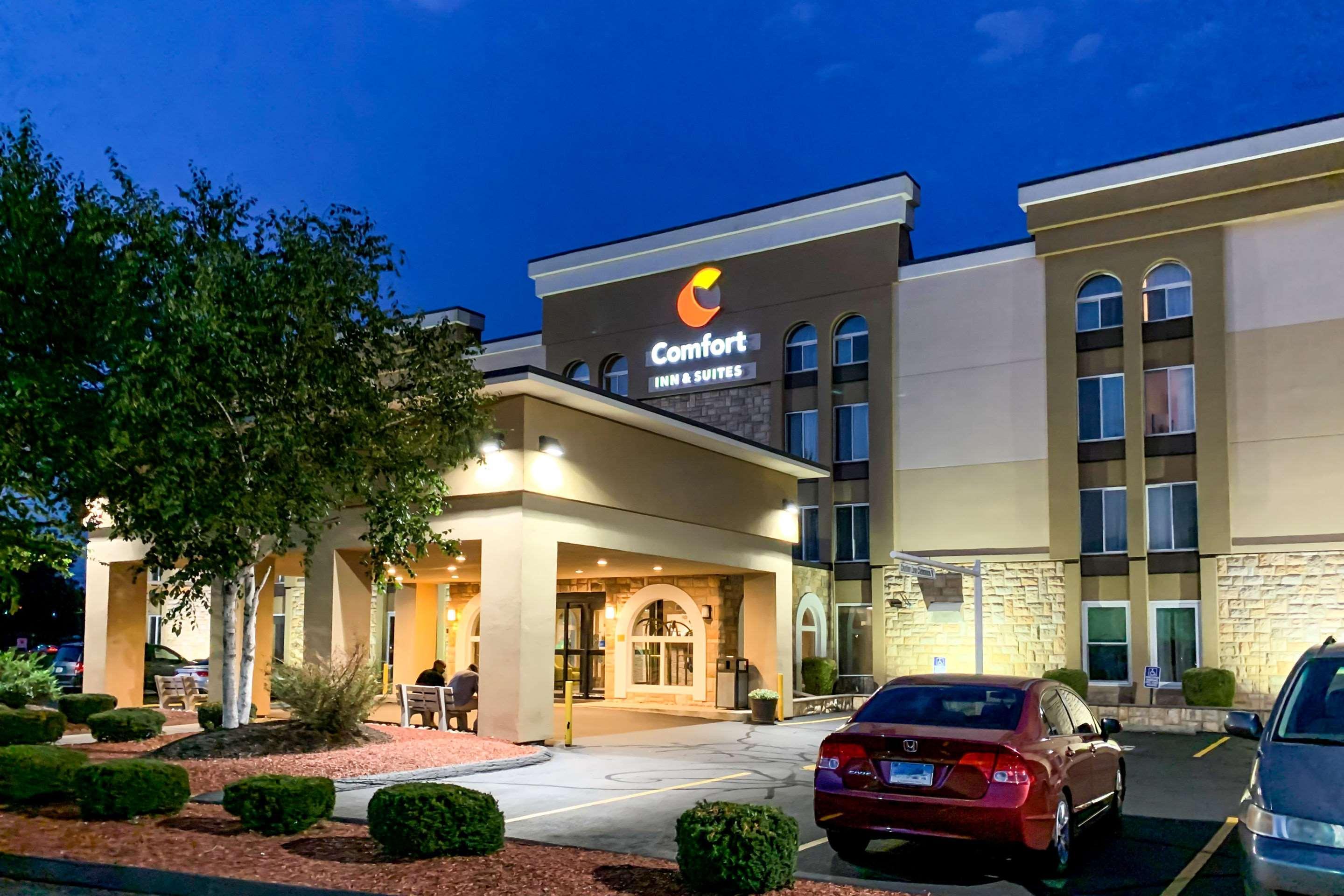 Comfort Inn & Suites East Hartford - Hartford Экстерьер фото