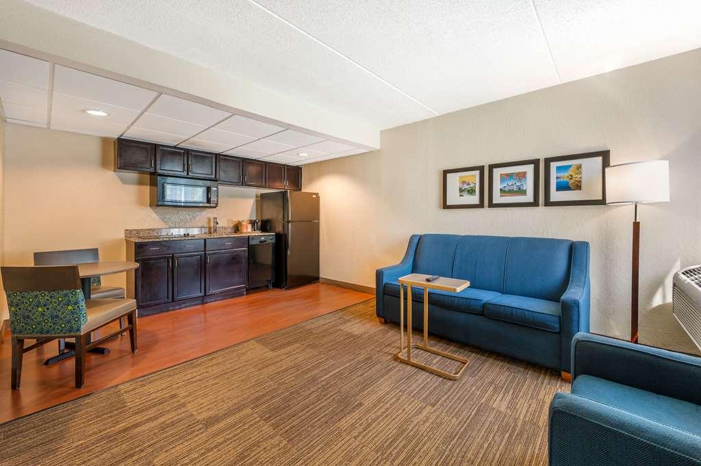 Comfort Inn & Suites East Hartford - Hartford Номер фото